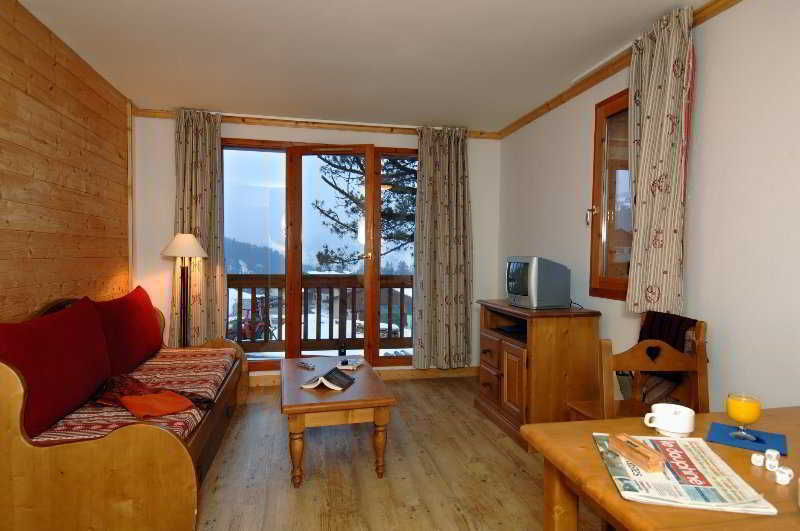 Residence Odalys Les Belles Roches Notre-Dame-de-Bellecombe Bagian luar foto